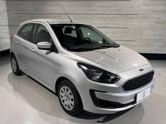 FORD KA 1.5 TI-VCT FLEX SE PLUS MANUAL FORD KA 1.5 TI-VCT FLEX SE PLUS MANUAL
